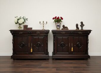 Starožitné skříně Henri II.