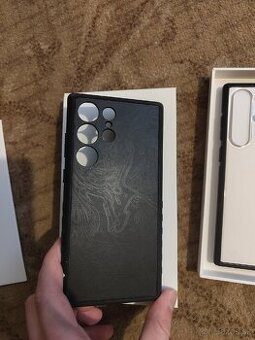 Dbrand Ghost 2.0 a Grip Samsung S23 Ultra