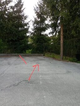 Parkovacie miesto pre karavan - ohradene