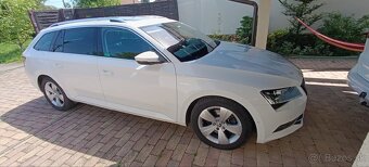 Škoda Superb combi,1/2016,LK,prvý,SR,119000,ťažné,110kW,A6