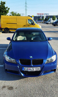 BMW 325i A/T E90