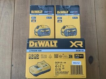 2X DeWalt DCB546 xr 18v 54V 6 ah Flexvolt + nabíječka