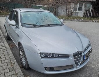 Alfa Romeo 159