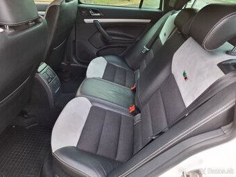 Octavia 2 Rs 2.0 tdi 125 kw Dsg rozpredam