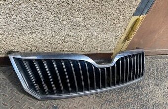Škoda Superb 2 FL maska