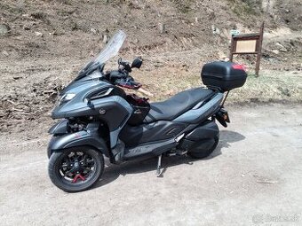 Yamaha Tricity 300