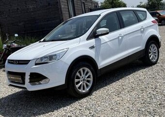 Ford Kuga 1,5 i 110kW NAVI,KŮŽE,SERVISKA benzín manuál