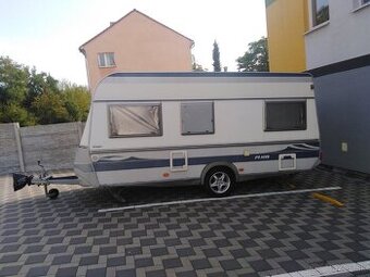 Karavan Platin, r.v. 2000, predstan, markíza, STK 2027 –