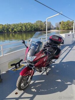 Predám Honda deauville