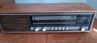 Retro rádio a retro gramofón