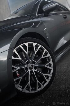 Audi RS3 8y - 1