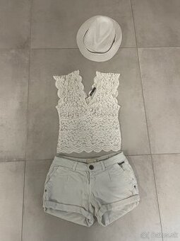 Zara crop top XS, šortky Bershka XS a klobuk - 1