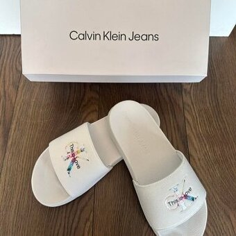 Bazénové šľapky Calvin klein - 1