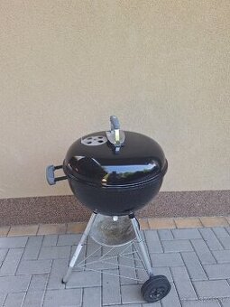 Predám liatinový gril Weber