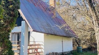 Mončí potok - Na predaj murovaná chata s rovinatým pozemkom