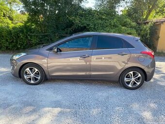 Hyundai i30 GDH 1.4 / 73.60 kw // 44.XXXkm//