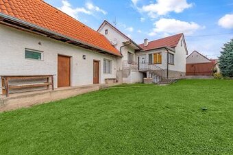 Na predaj starší rodinný dom v Lábe