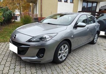 • MAZDA 3 2.0i,110 kW, Benzín, 6-st. manuál, FACELIFT 2011 •