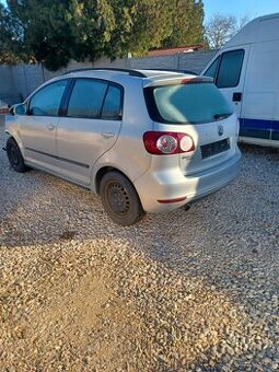 Rozpredám VW Golf V Plus 1.4FSI 66kw BLN