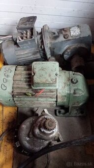 Predam el motor s prevodovkou