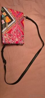 Kabelka na rameno, Desigual