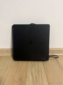 PREDÁM PS4 slim 500GB