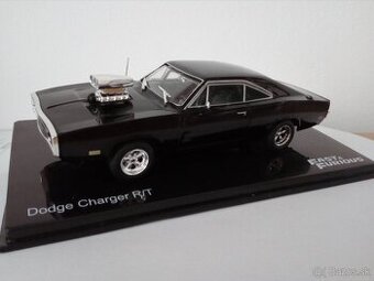 Predám modely auta v mierke 1:43..