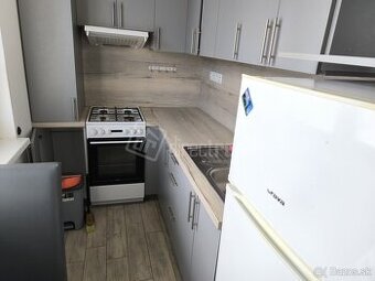 Prenájom čiastočne zariadeného 2 izbového bytu na SN…