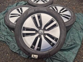 Letní sada Volkswagen E Passat B8 R17 ET40