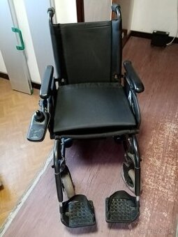 Elektrický invalidný vozik