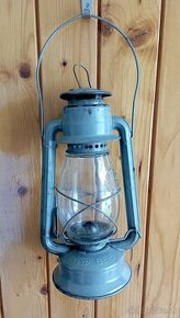 Petrolejová lampa - lampáš - 1