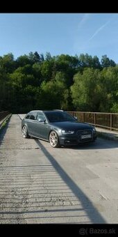 Audi A4 B8 3.0 quattro