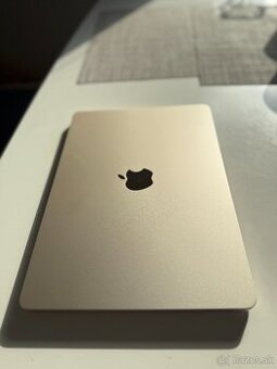 MacBook Air, Starlight, Apple M2, 2022, 16 GB