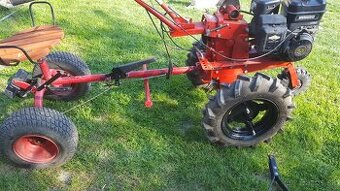 dvojkolesový malotraktor