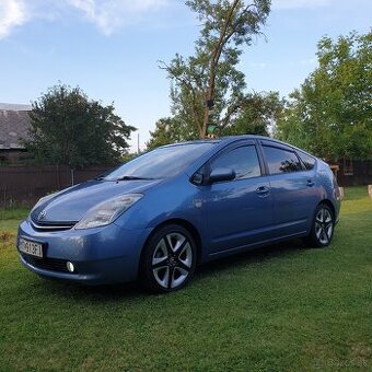 Toyota prius 2 gen.