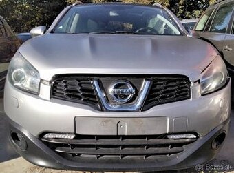 KAPOTA Nissan Qashqai 2.0 2013 predám MOTOR MR20, AIRBAGY, K