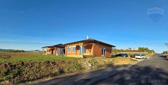 Predaj 4-izbový bungalov novostavba Veľký Lapáš okr. NITRA