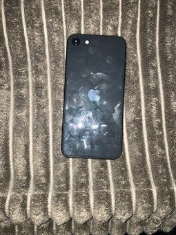 Predám housing na iPhone se 2020/2022.