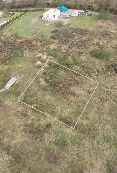 Pozemok na výstavbu rodinného domu, Dlhá Lúka