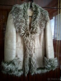 Kabát veľkosť 40