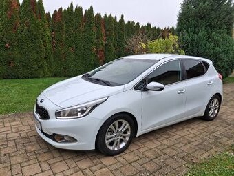 Kia Ceed 2012
