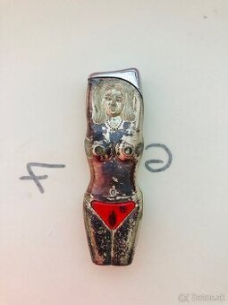 Starý zberatelsky zapaľovač - 1