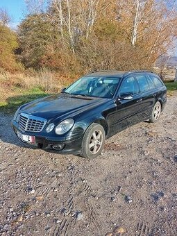Mercedes E W 211 200 CDI - 1