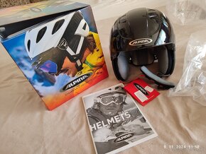 UPLNE NOVA NEVYBALENA PRILBA 48-52 ALPINA + OKULIARE