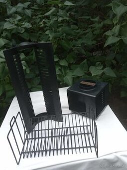 Stojan na CD, DVD a kazety