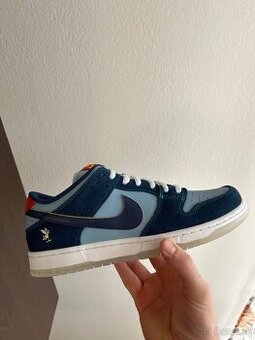 Nike SB Dunk Low PRM WSS