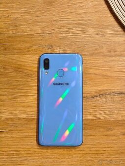 Samsung Galaxy A40