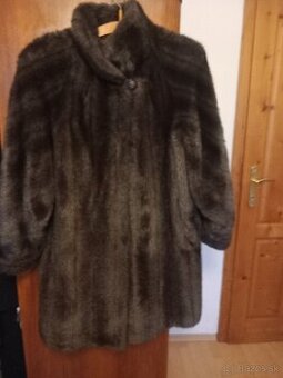 Dámský kožuch