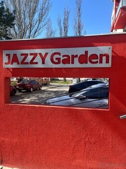 3. izbovy nadštandardný byt v Komárne-Jazzy Garden