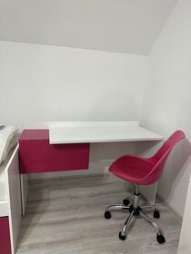 Písací stôl + stolička